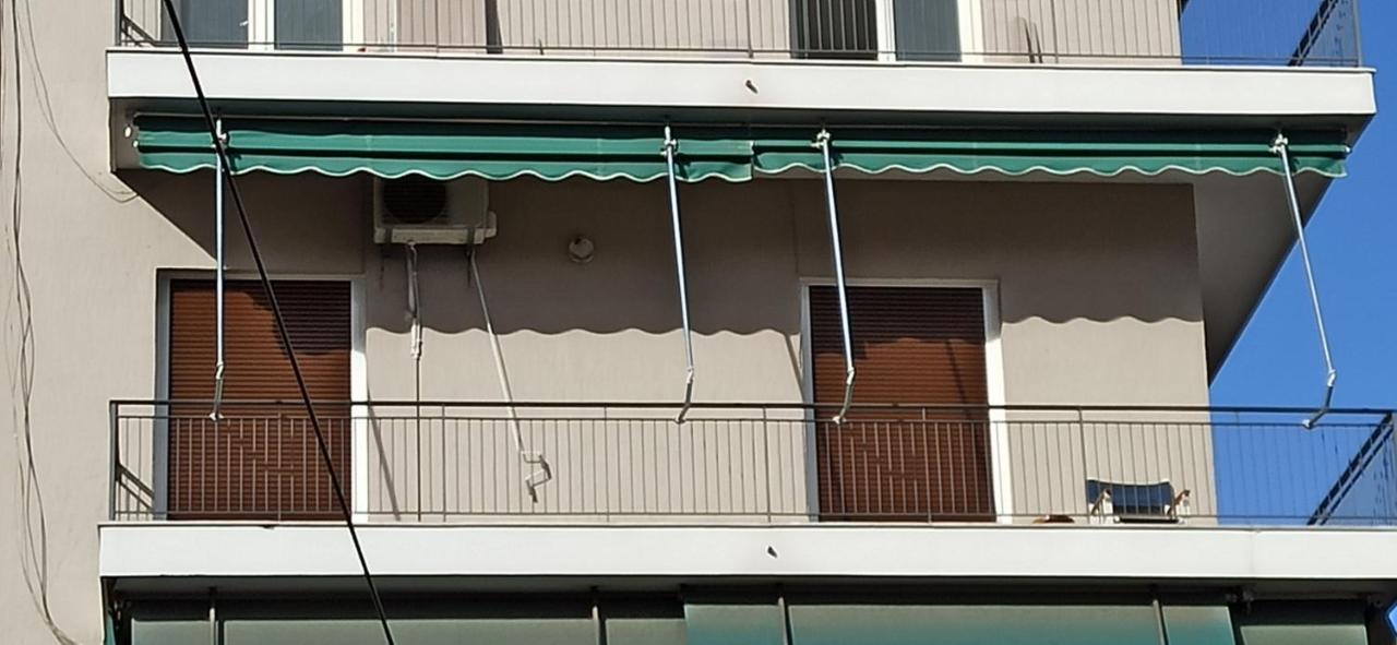 Chris'S Athens Home In The Center Of Everything Ngoại thất bức ảnh
