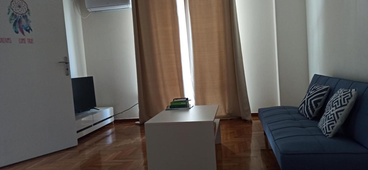 Chris'S Athens Home In The Center Of Everything Ngoại thất bức ảnh